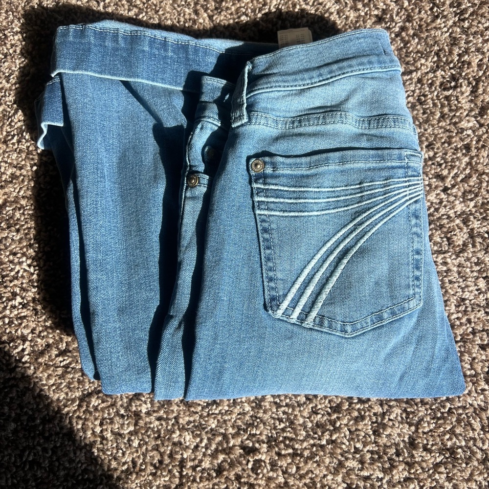 7’s 7FAMK tailorless dojo jeans, light/medium wash.